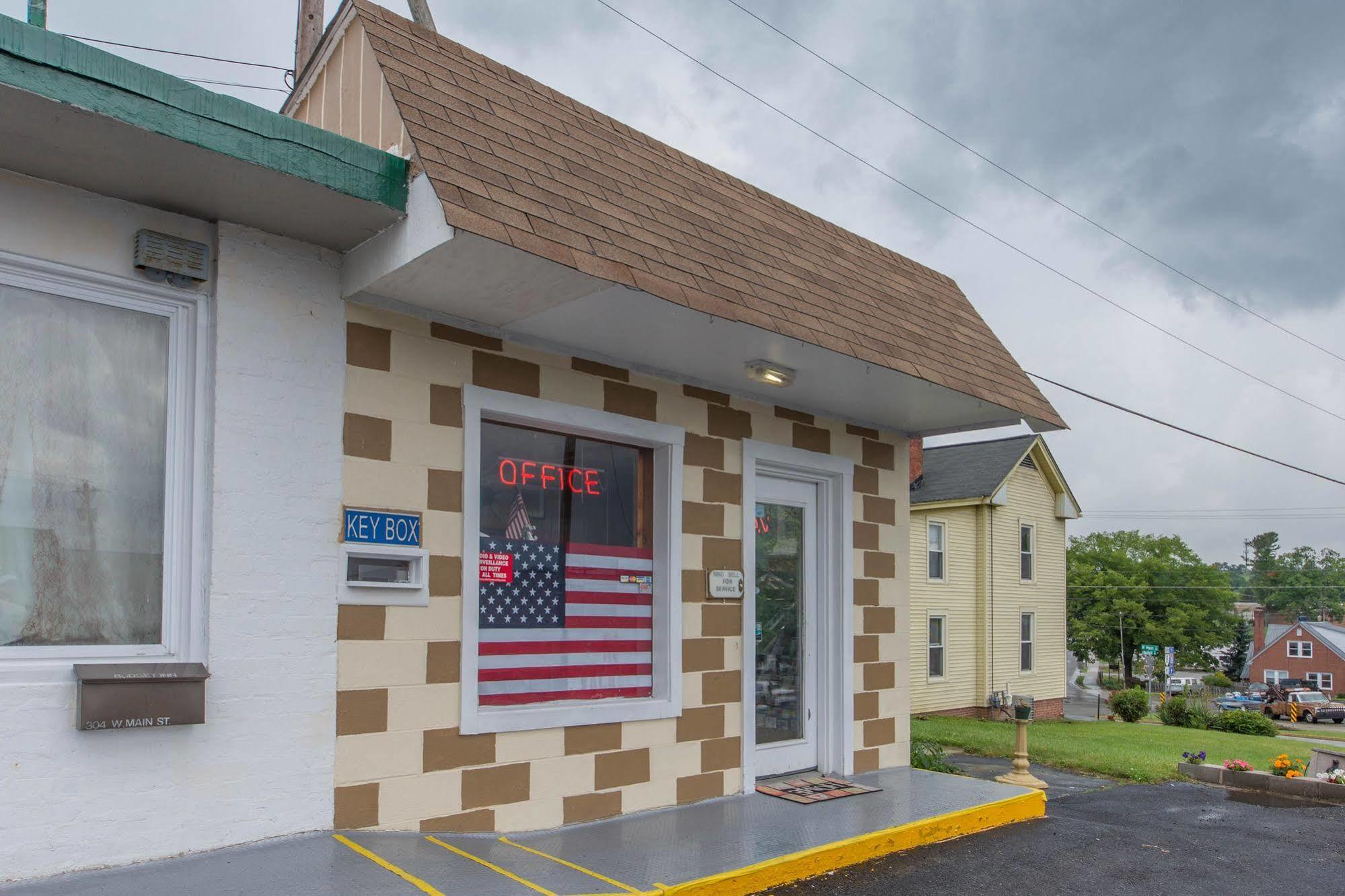 Budget Inn Christiansburg Exterior foto